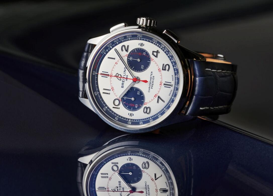Fashionable duplication watches make the most of blue color.