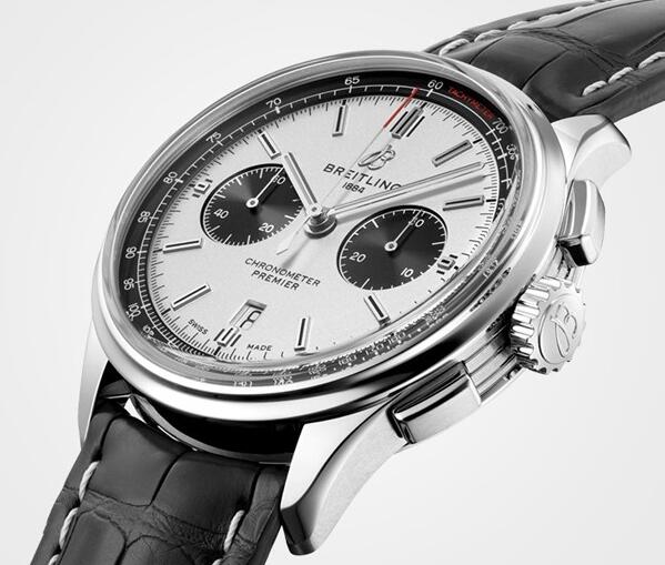 Breitling Premier has attracted many people with the classic appearance.